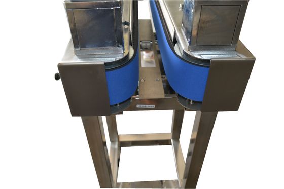 อัตโนมัติ Clamping กําจัดการสั่นสั่น ด้านล่างการโค้ด conveyor กับเครื่องพิมพ์ inkjet